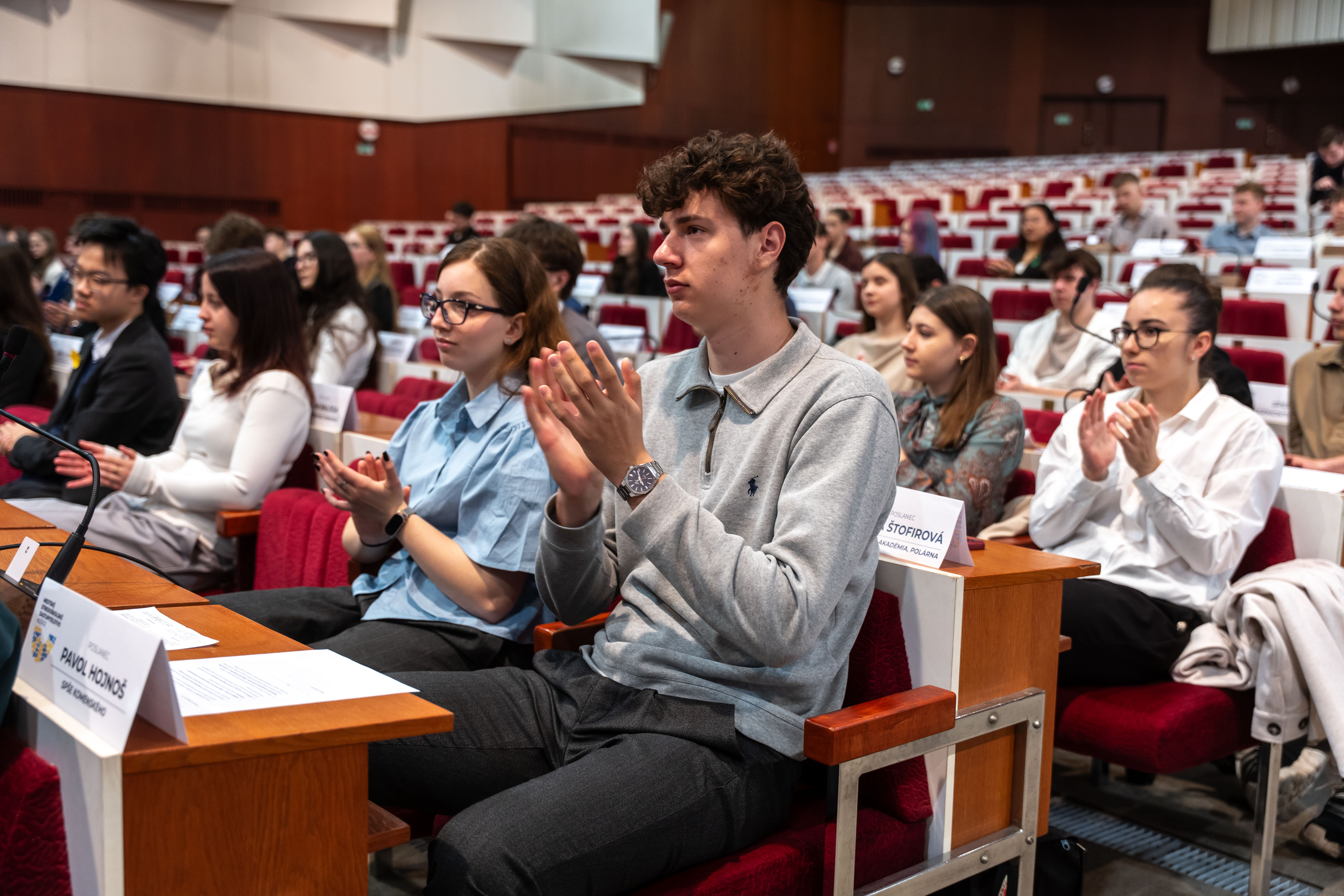 II. zasadnutie Mestskeho stredoskolskeho zastupitelstva Kosice-1-7